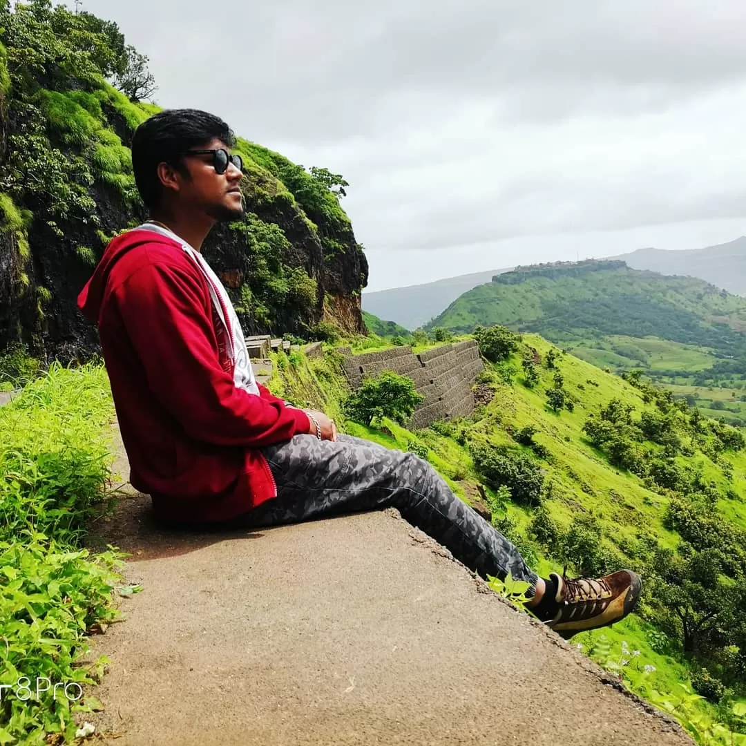 Photo of Thoseghar Waterfall By Sam Saran