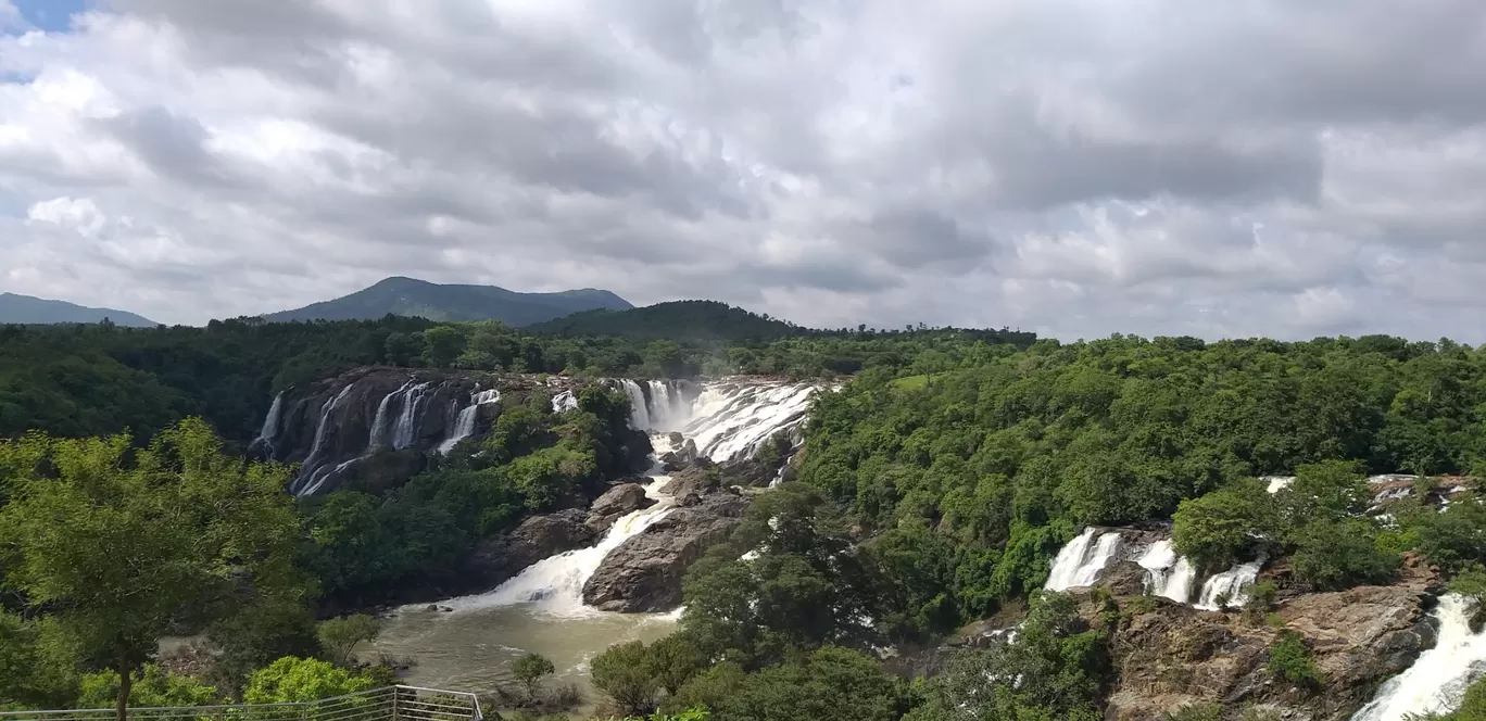 Photo of Barachukki Waterfalls By Shyam Manohar