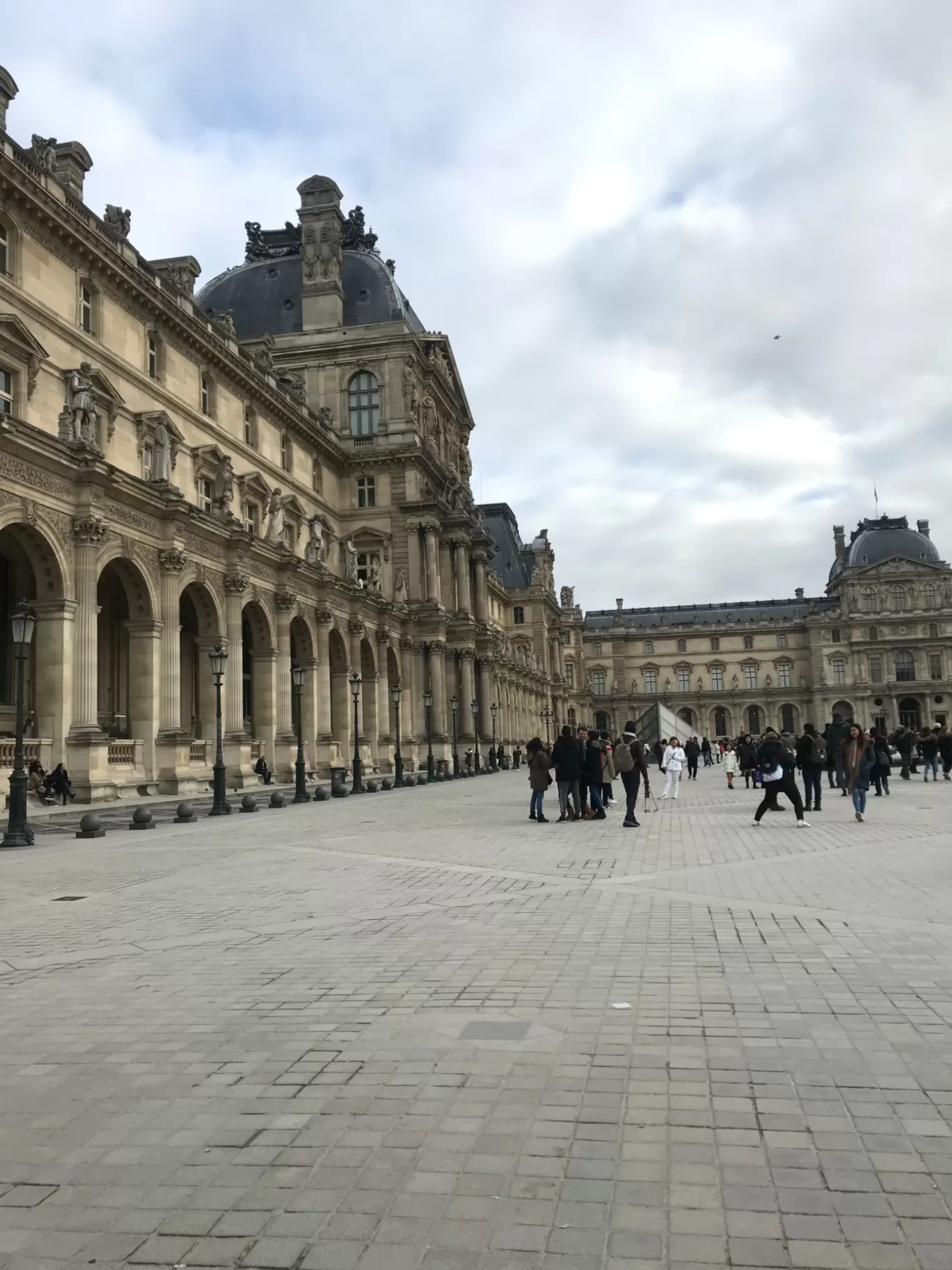 Photo of Paris By Meharish Gaddam