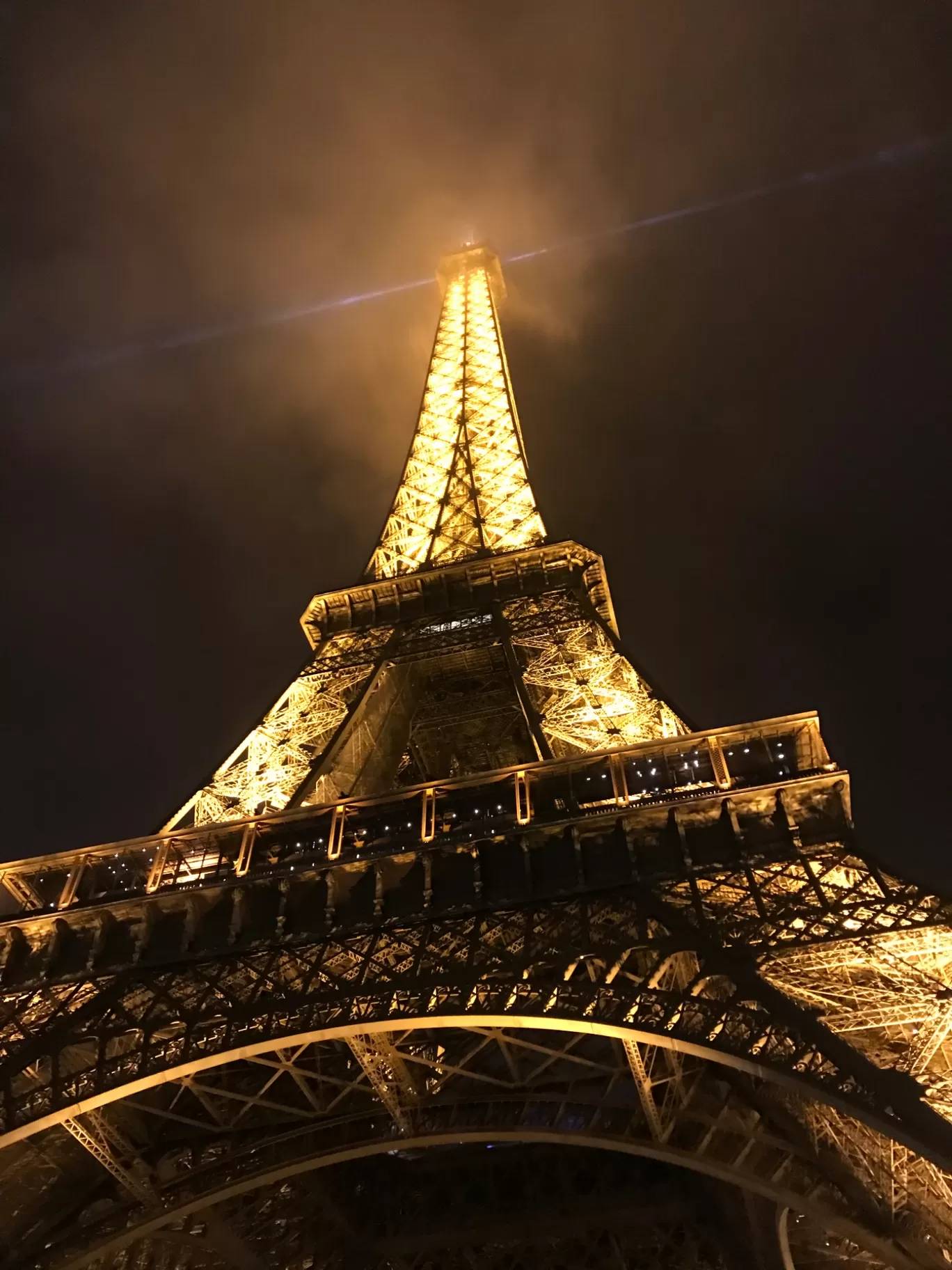 Photo of Paris By Meharish Gaddam