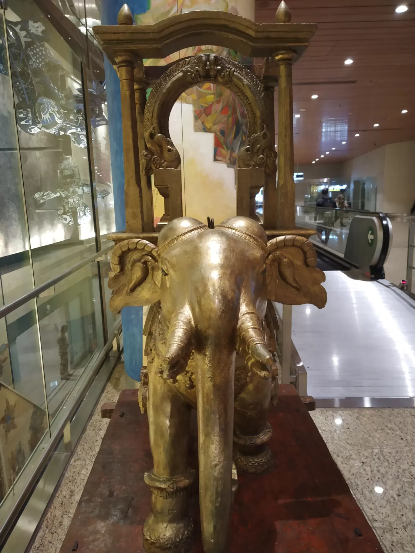 Photo of Mumbai Airport Lounge By Explore with MK ✈️