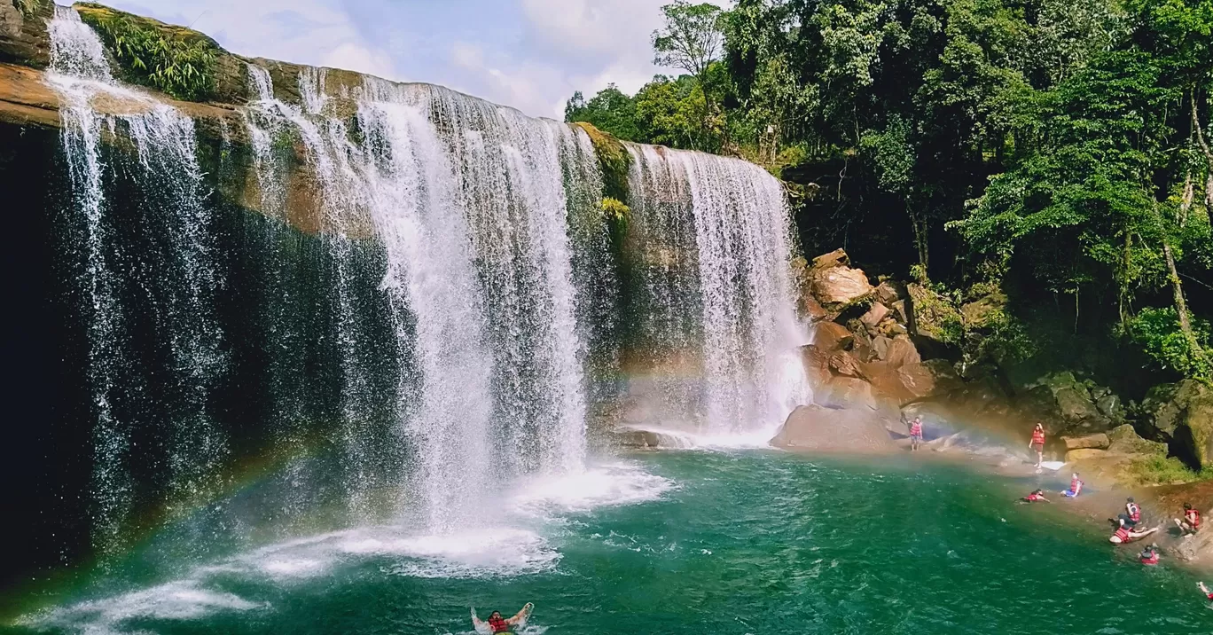 Photo of Krang Shuri Waterfall By thushar ys