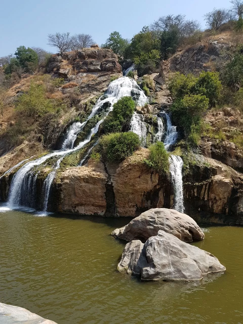 Photo of Chunchi Waterfalls By Priyangshu Chakrabarty