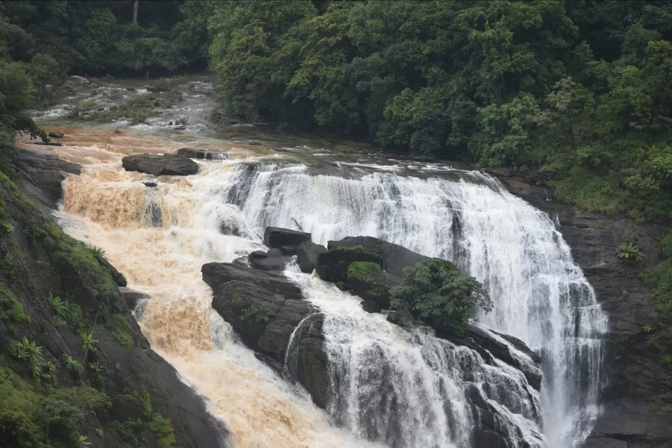 Photo of Mallalli Waterfalls By Dr Nareshachari D B