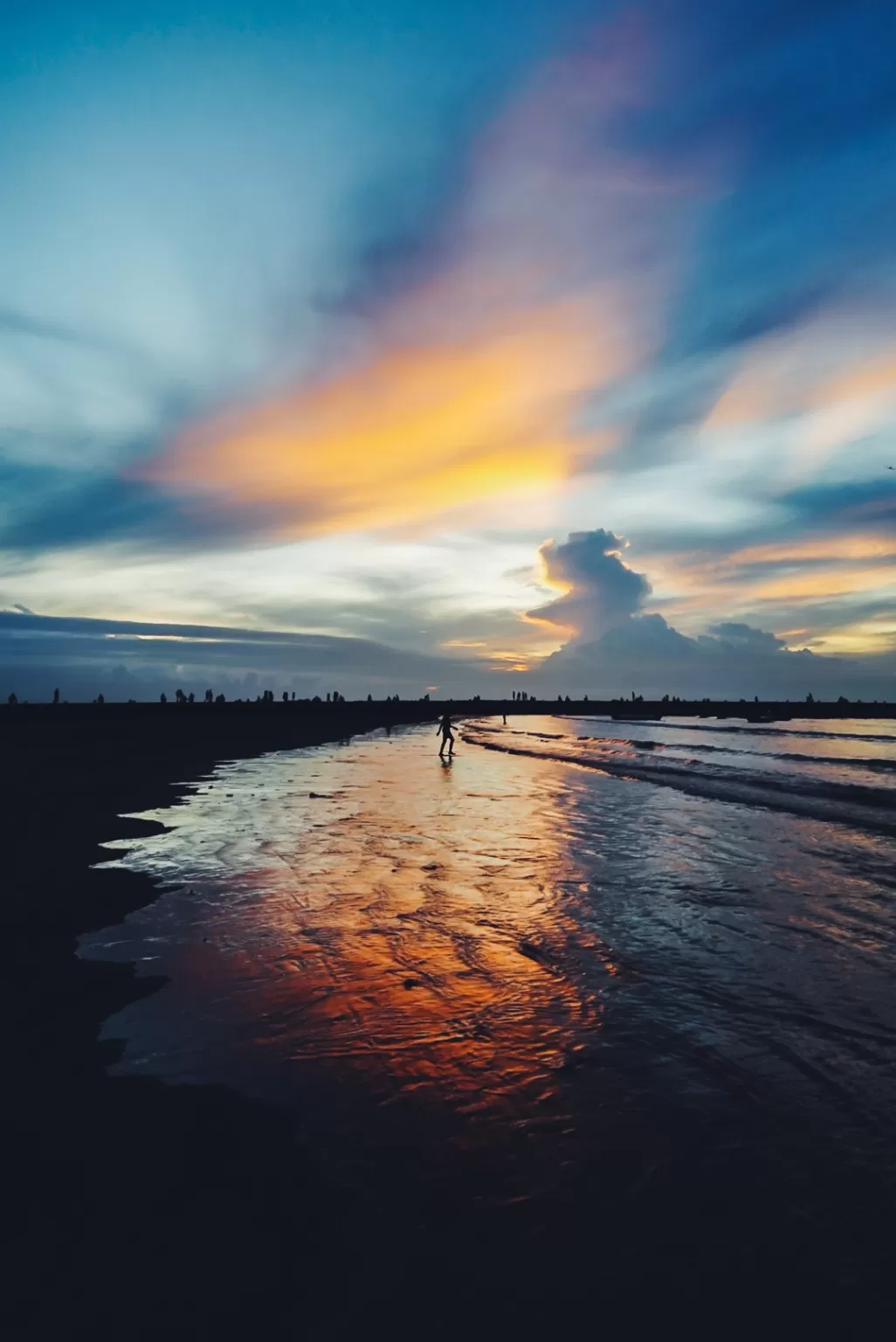 Photo of Juhu Beach By kazim zaveri