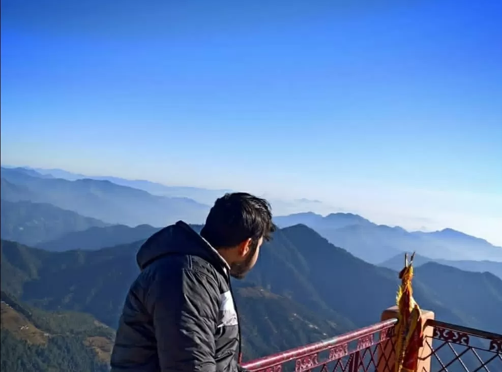 Photo of Surkanda Devi Temple By Abhishek Rana