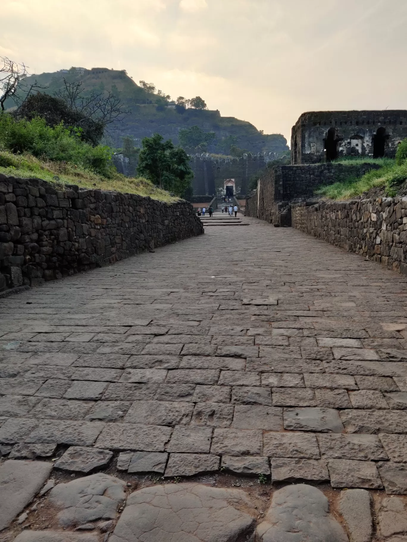 Photo of Daulatabad Fort By Deeksha Saxena