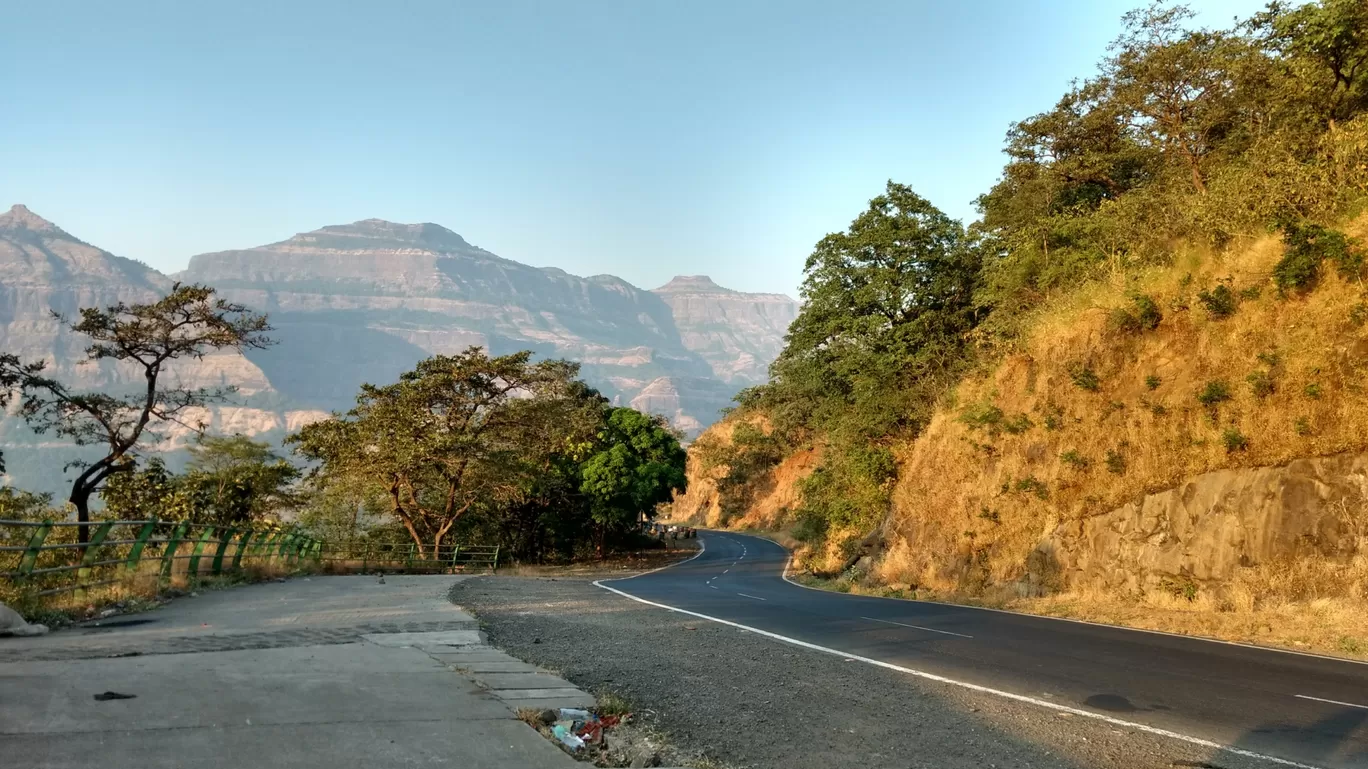 Photo of Malshej Ghat By Abhishek singh