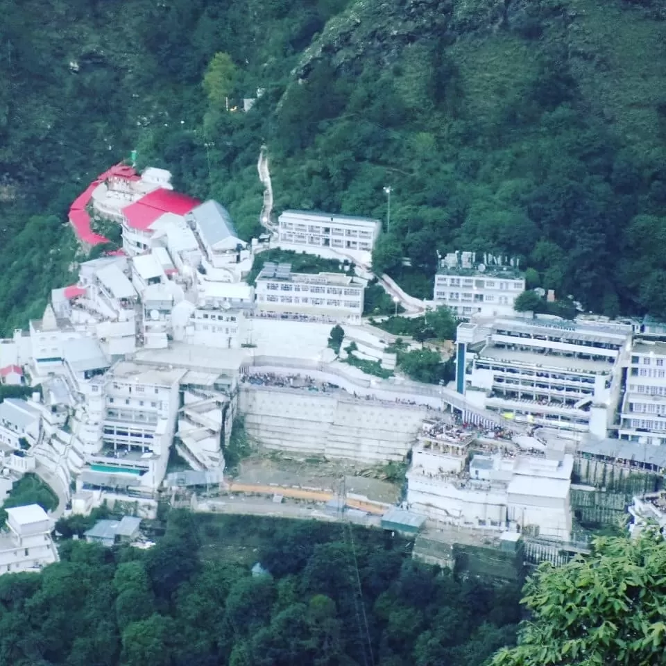 Photo of Vaishno Devi Temple Hill By Chandan Rathore