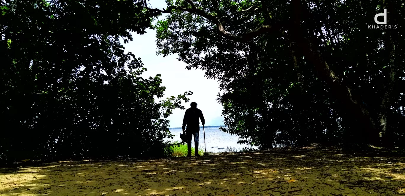 Photo of Pathiramanal Island By Shafeeque C a