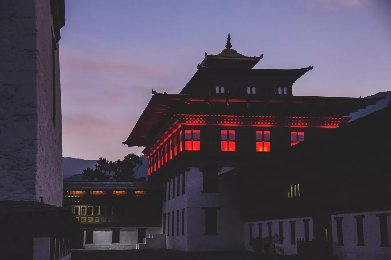 Photo of Tashichho Dzong By Setu Chhaya