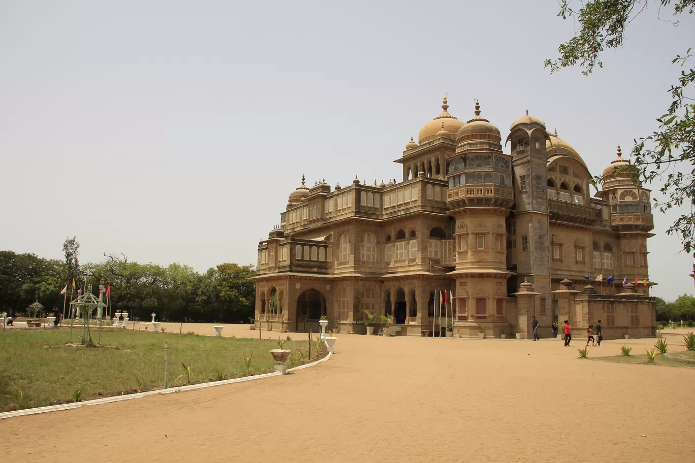 Photo of Vijaya Vilas Palace By Setu Chhaya