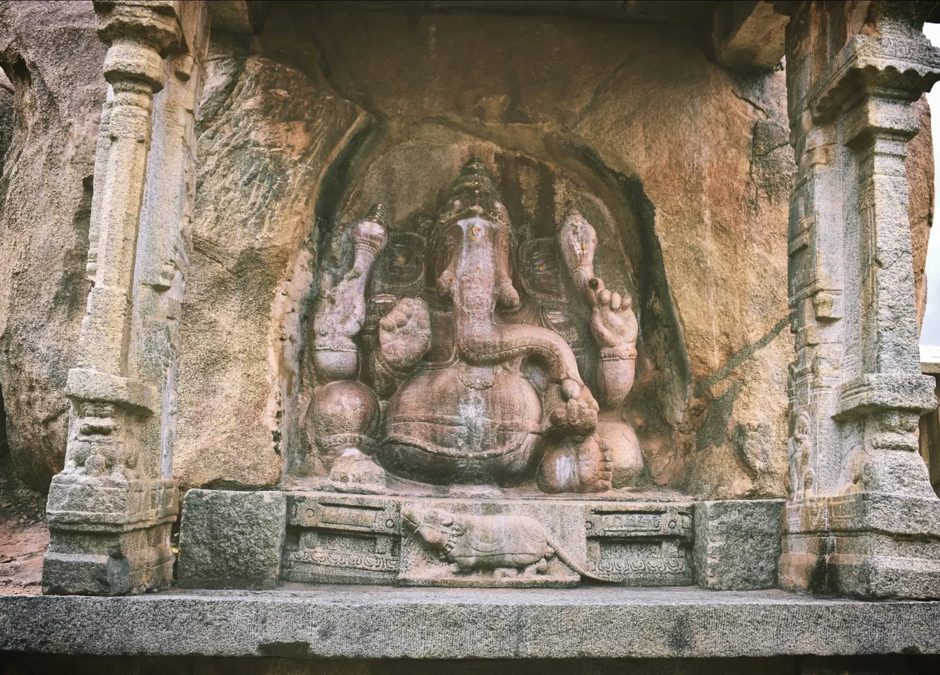 Photo of Lepakshi Temple Road By Sunny Kunche