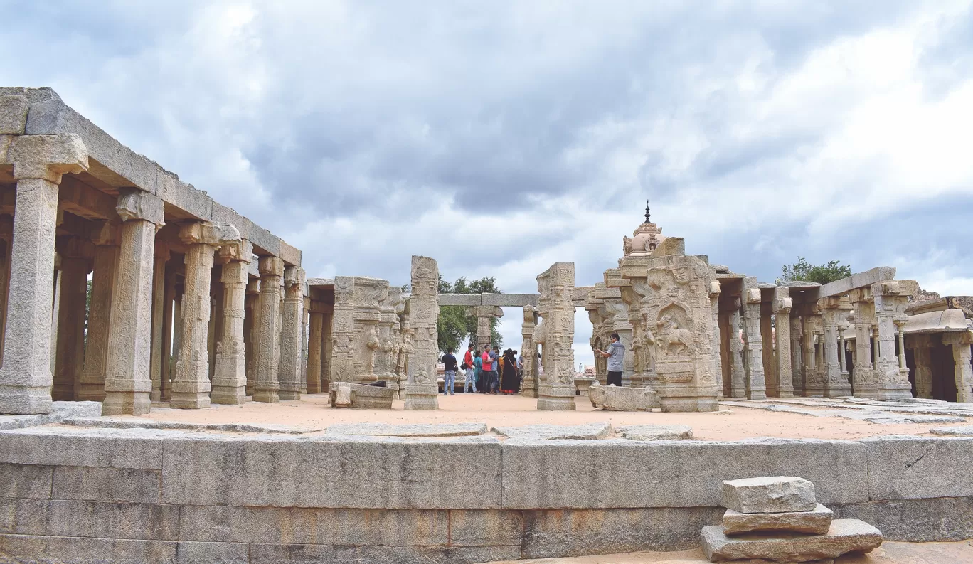 Photo of Lepakshi Temple Road By Sunny Kunche