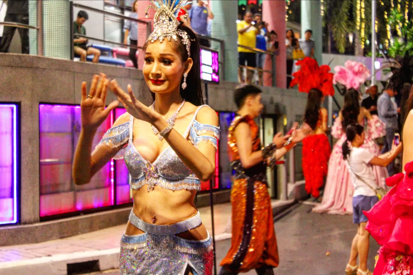 Photo of Alcazar Cabaret Show By Raja Brahma