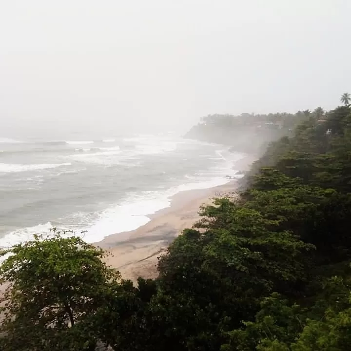 Photo of Varkala cliff By Avijit Paul