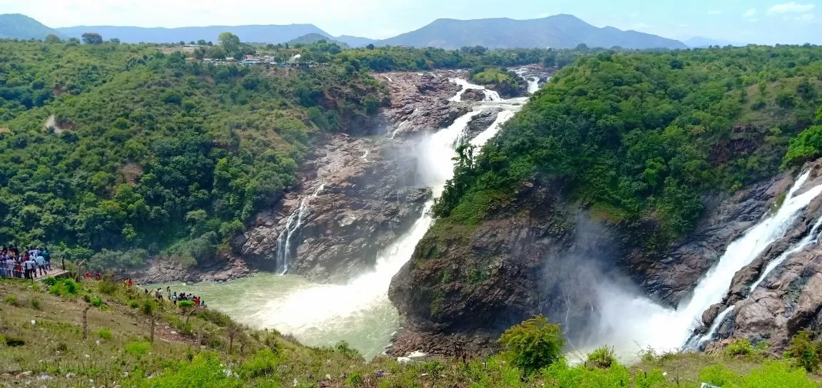 Photo of Chunchi Falls By Darling Irfan