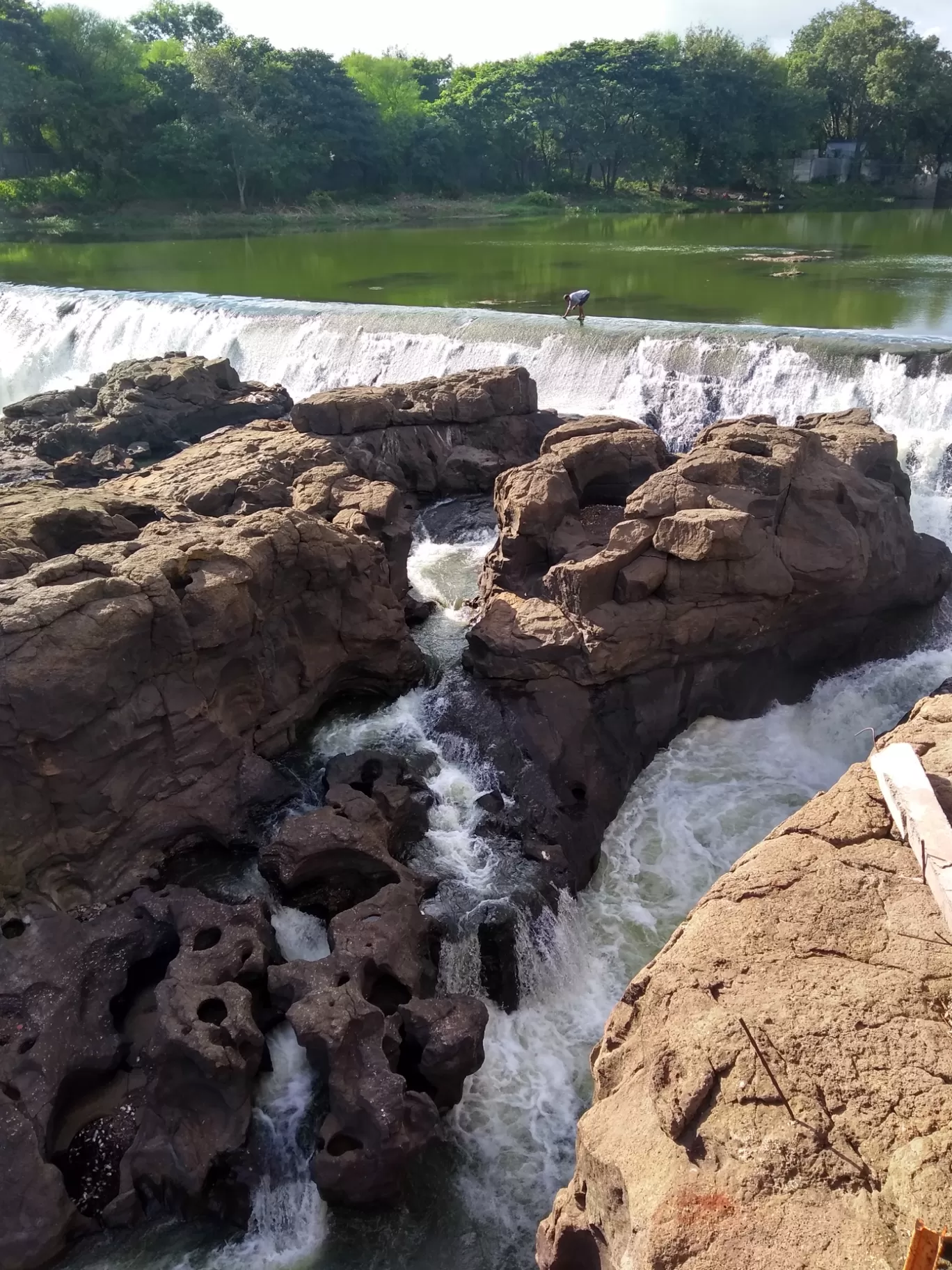 Photo of Begdewadi Waterfall By Womanias