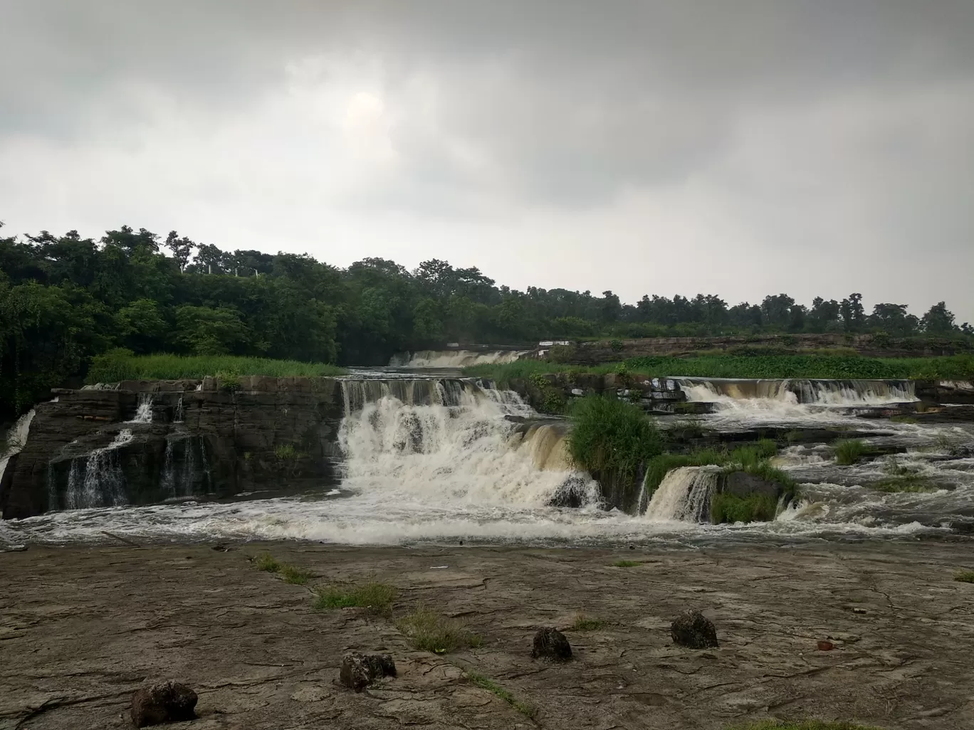 Photo of Bhatinda waterfalls By Tushar Ghosh