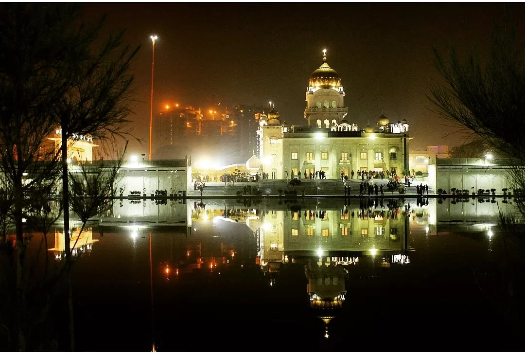 Photo of Bangla Sahib Gurdwara By Gautam Narang