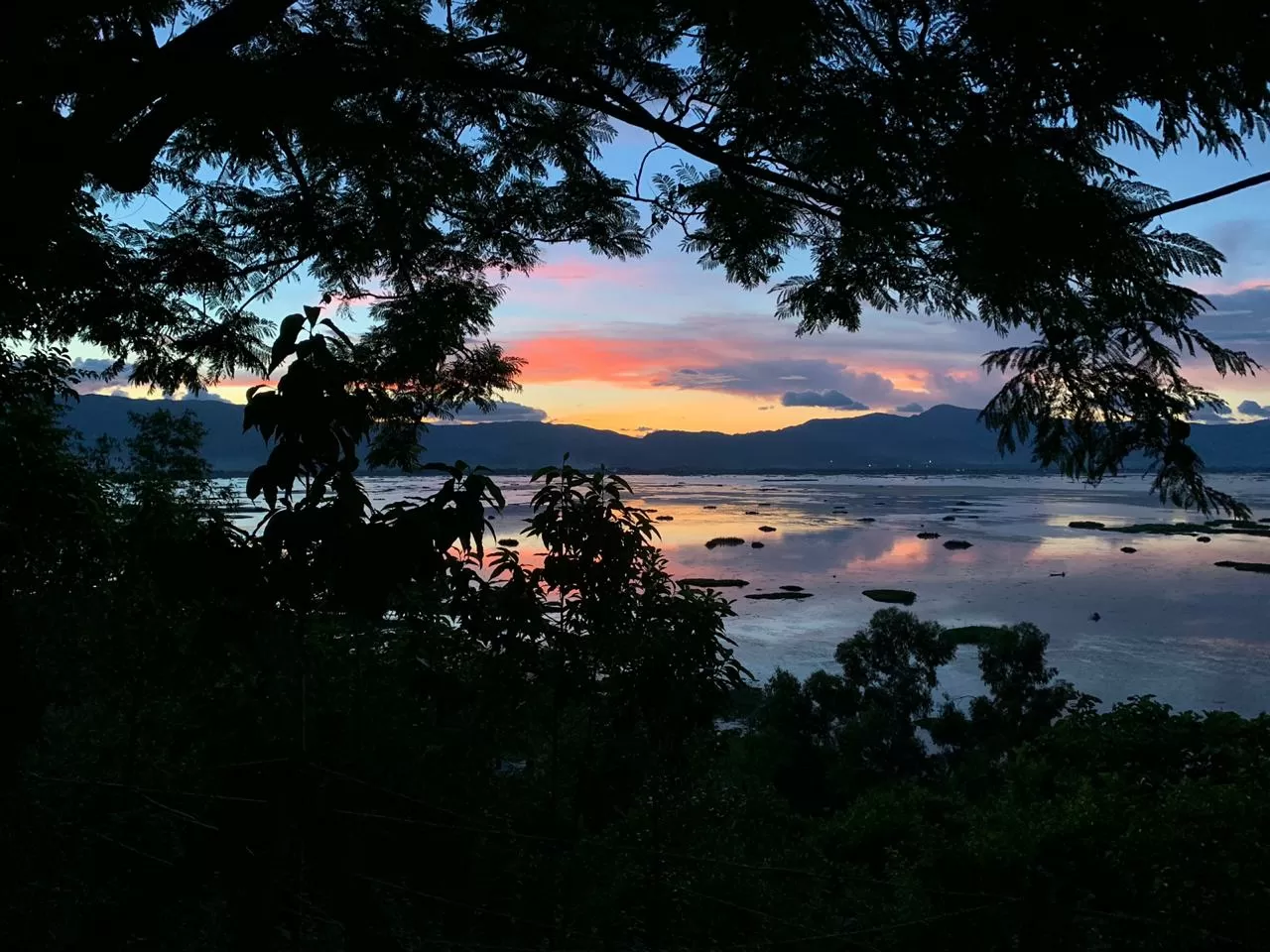 Photo of Loktak Lake By Mintu Nath