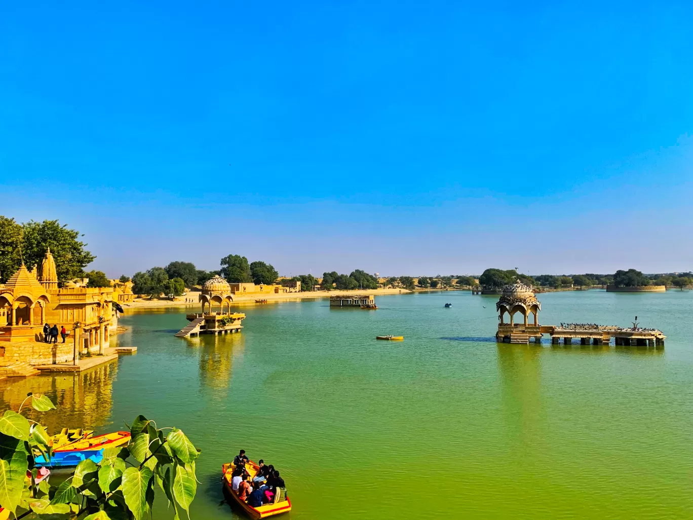 Photo of Gadisar Lake By Sudhanshu Yadav