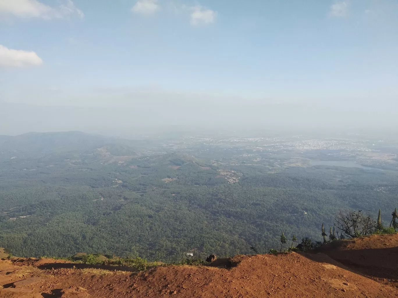 Photo of Mullayanagiri Peak By Labony Bhunia