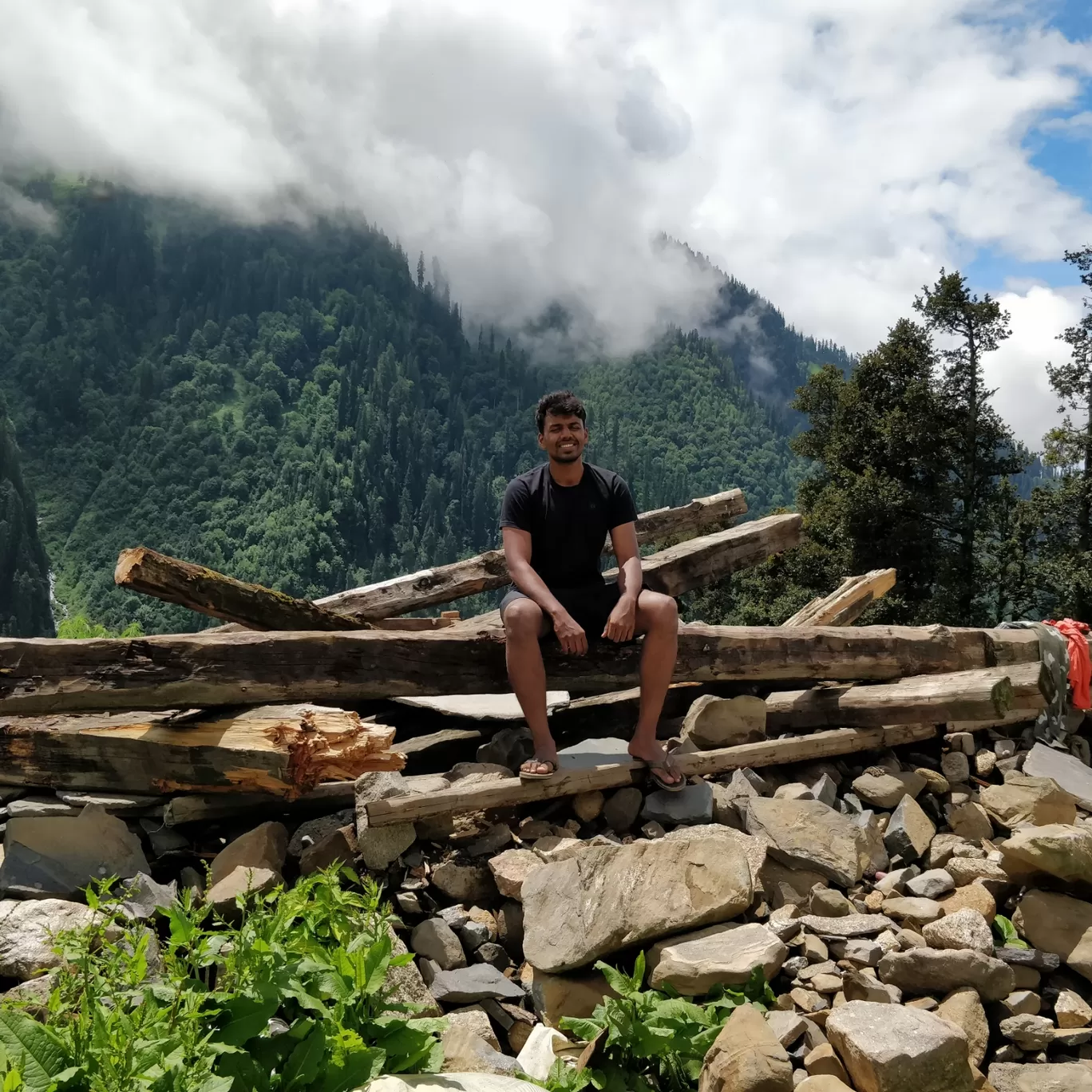 Photo of Malana By The travelling stag