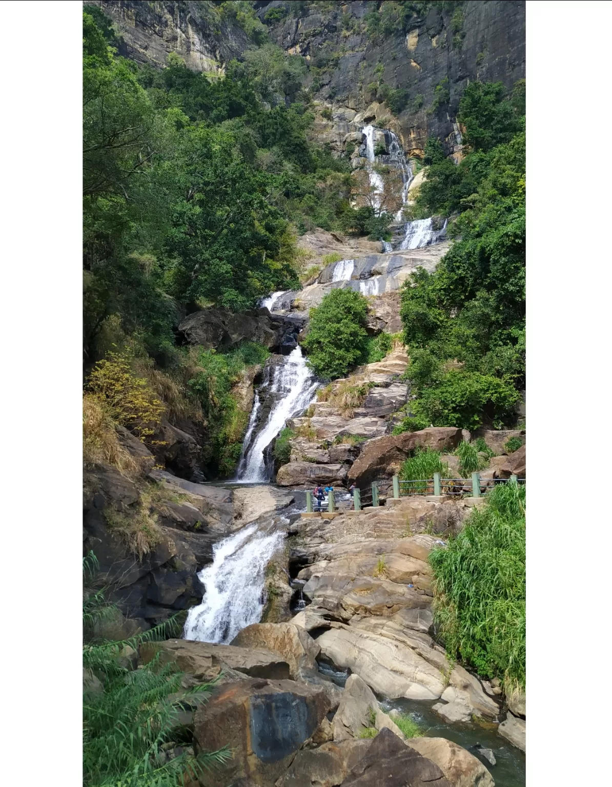 Photo of Ravana Falls. By Vagabond Doctor
