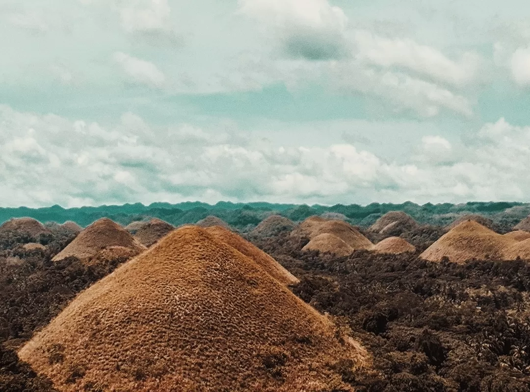 Photo of Chocolate Hills- Bohol By That NomadCouple