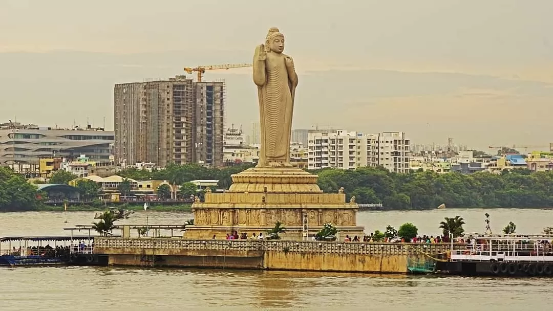 Photo of Tank Bund By Gypsi Life