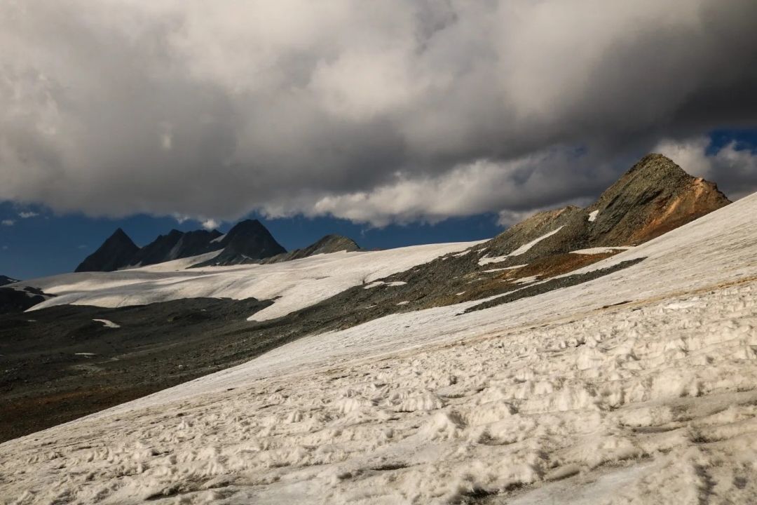 Photo of Chamba By Prasan Bandragall