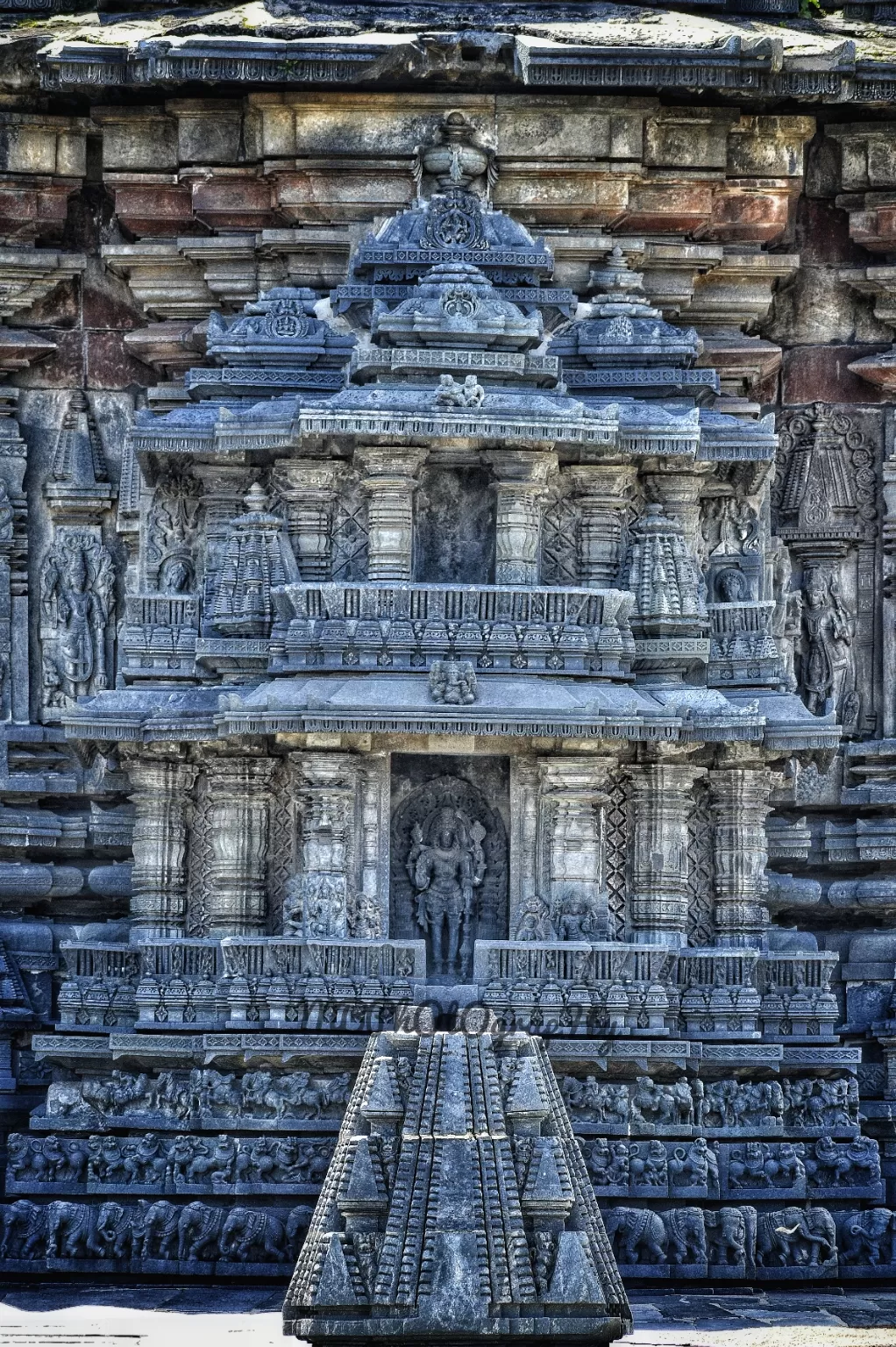 Photo of Belur By Melvin Borges