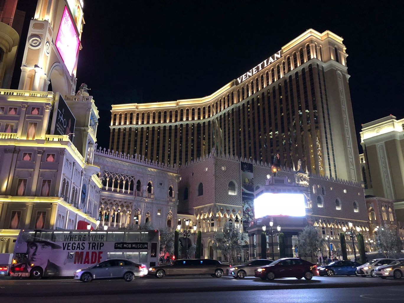 Photo of Las Vegas, NV By HarryCutFilms (Harry)