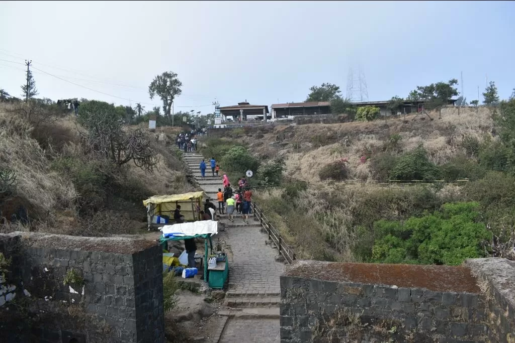 Photo of Sinhagad Fort By Yogesh HappeningExplorer