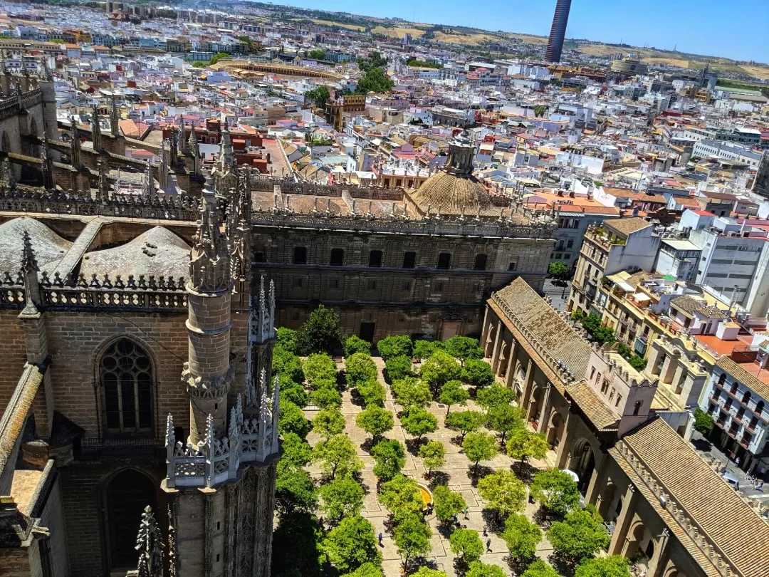 Photo of Catedral de Sevilla By Chandan deep Kour