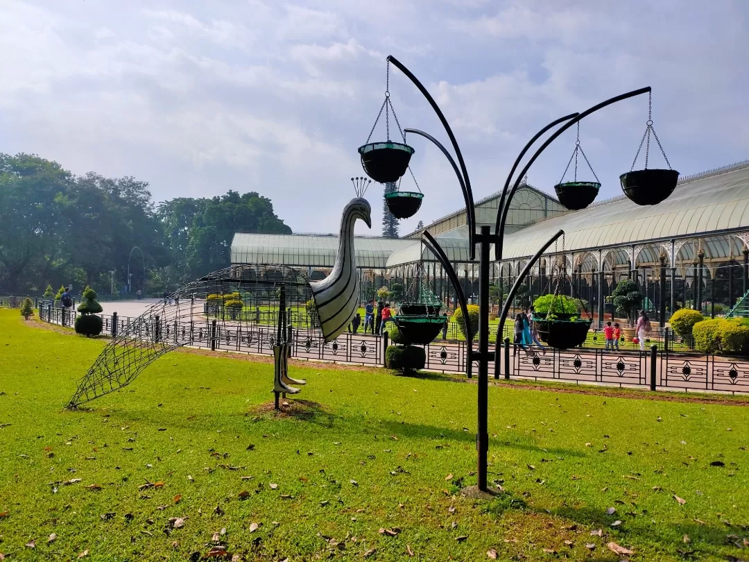 Photo of Lalbagh Botanical Garden By RoHïťş