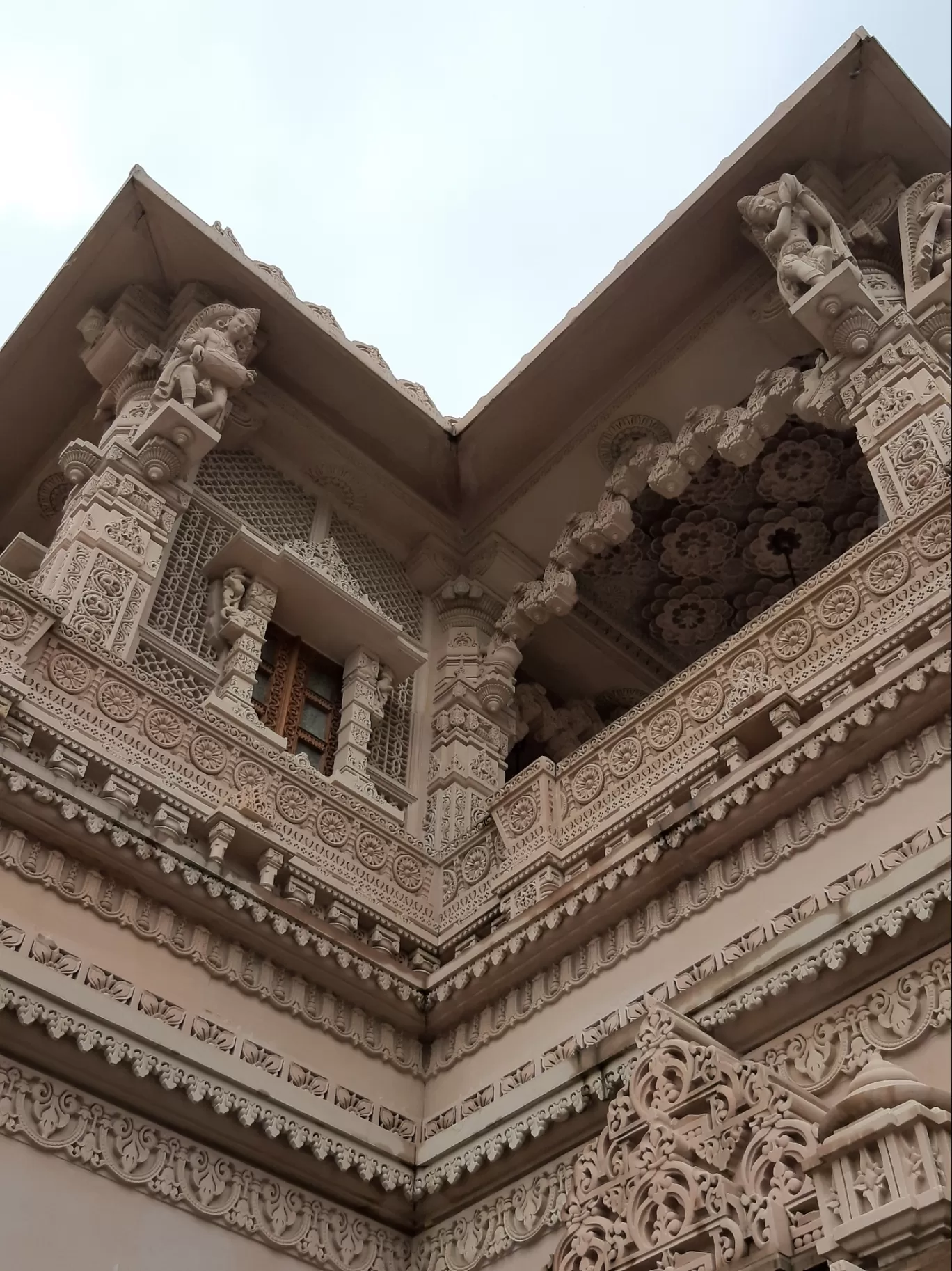 Photo of BAPS Shree Swaminarayan Mandir By Ziku Sarangi