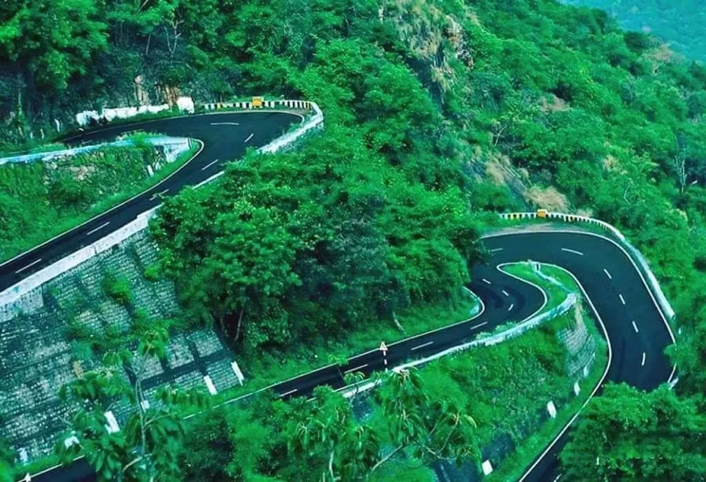 Photo of Valparai By Ajish Raj Vijayakumari