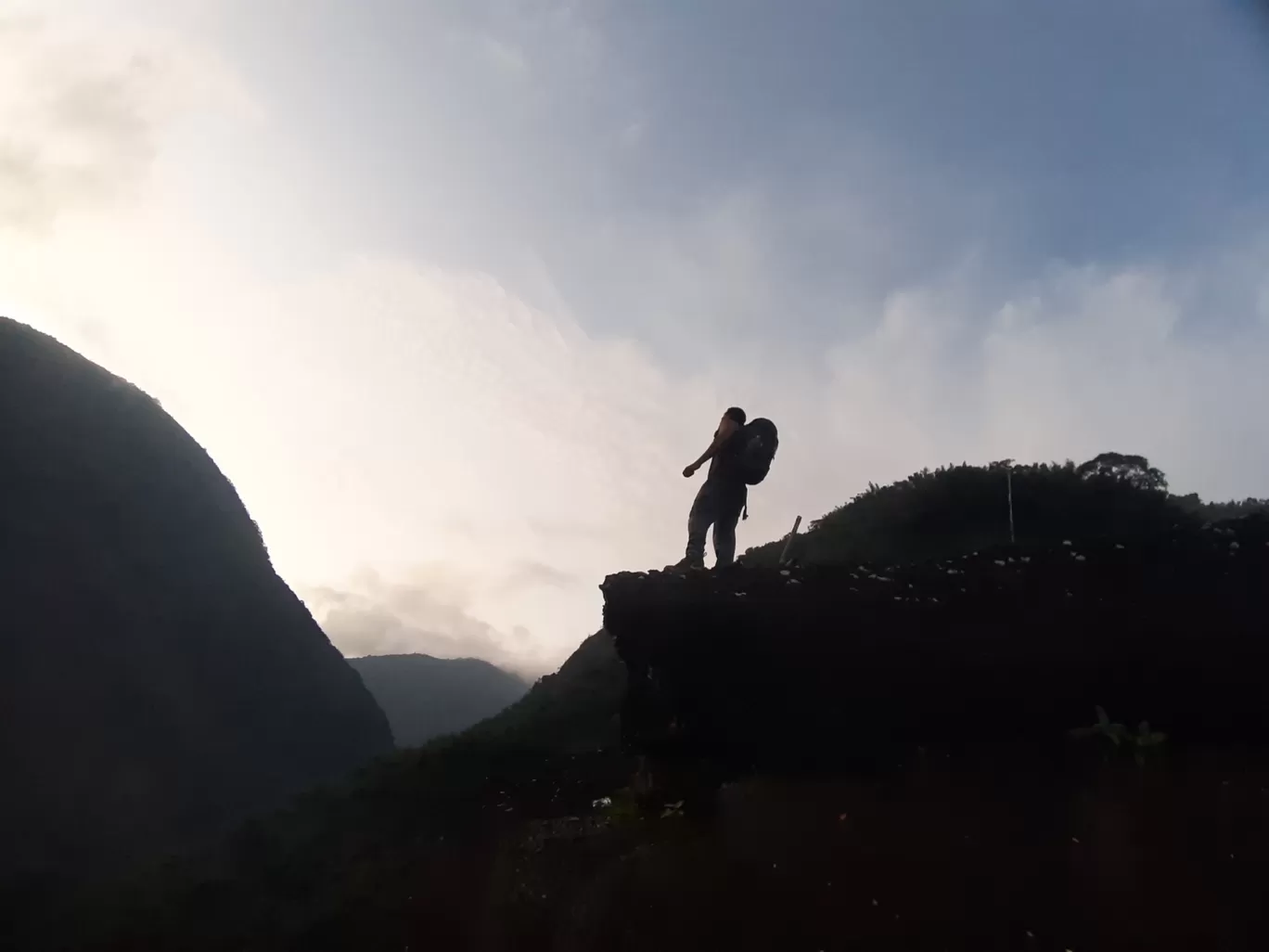Photo of Mawryngkhang Trek By Rakesh