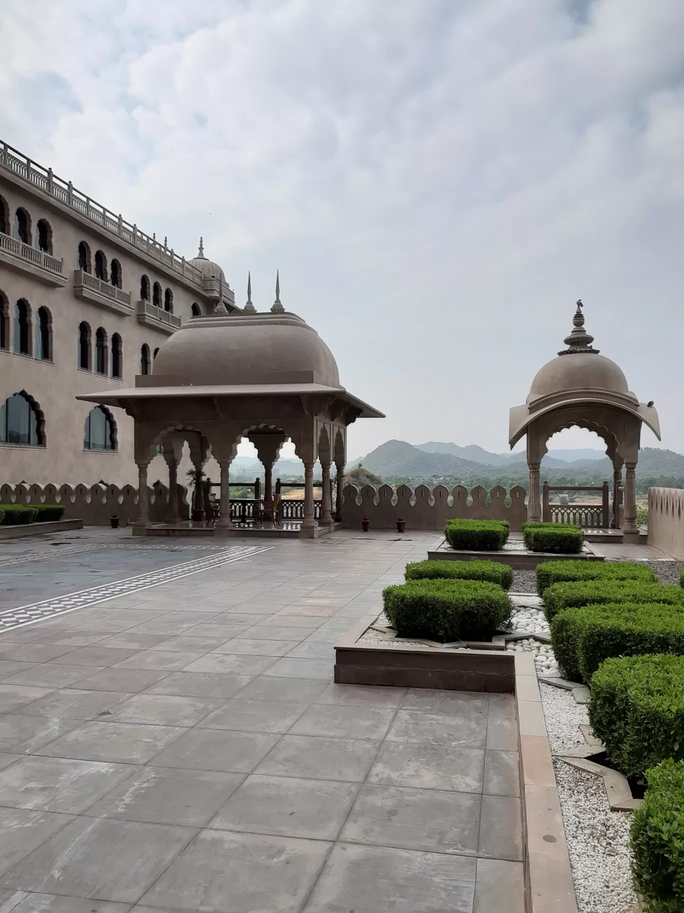 Photo of Hotel Fairmont Jaipur By Raeesah Tamboli