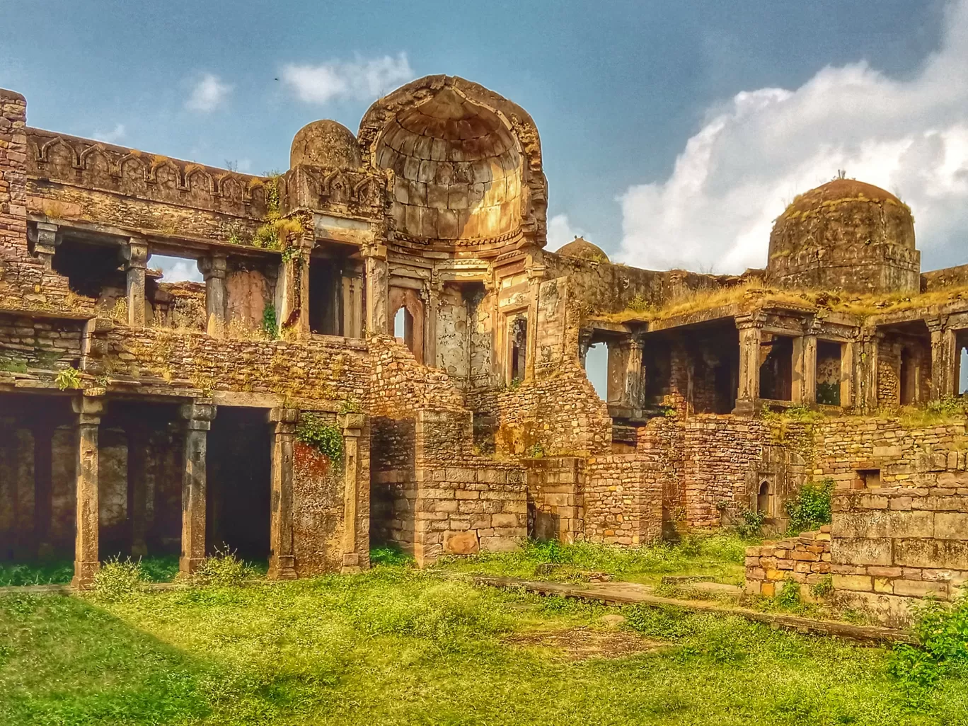 Photo of Raisen Fort By kifayath hussain