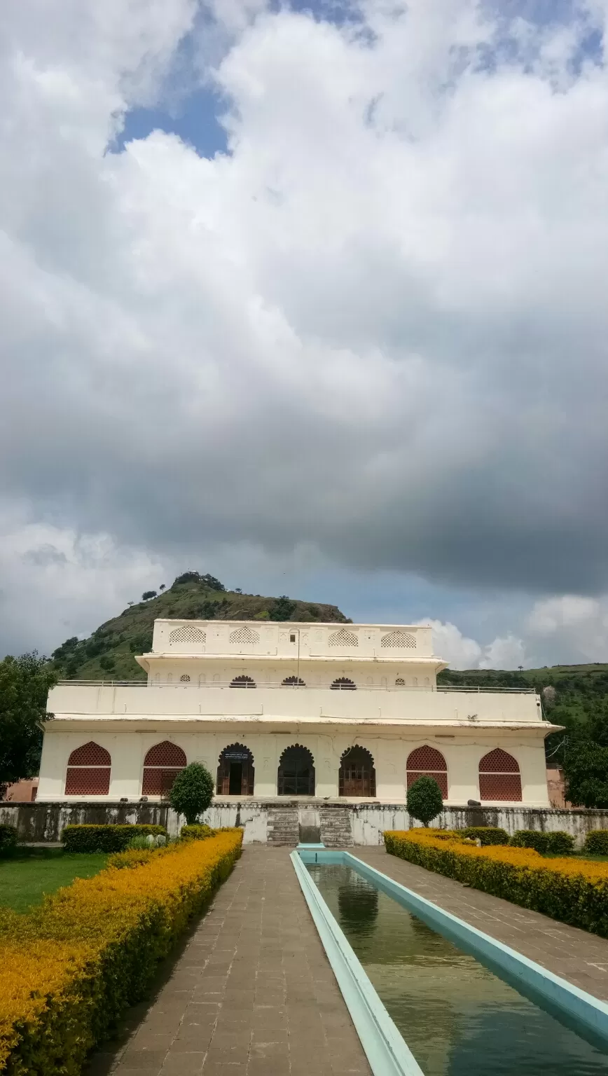 Photo of Soneri Mahal By vishwajeetkumar Bansode