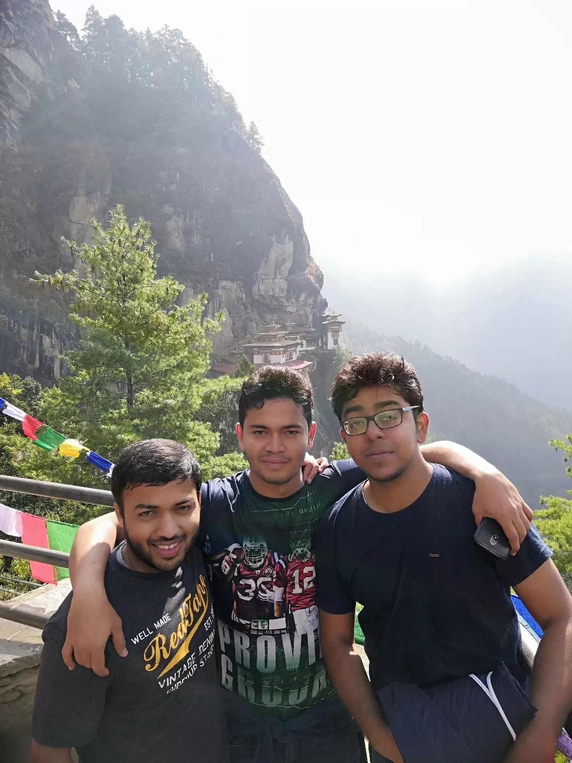 Photo of Bhutan By Girish Mahajan