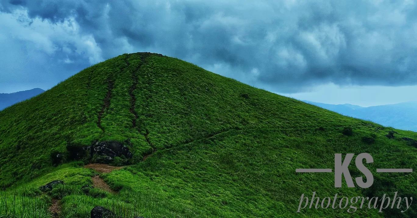 Photo of Chandera – Trikaripur – Olavara Rd By kailas kattampally