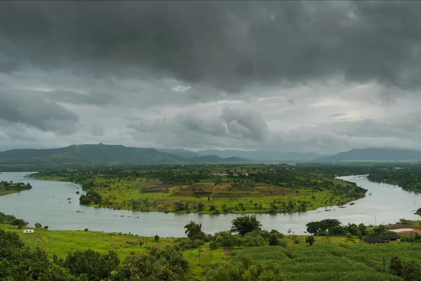 Photo of Necklace Point By Aditya Kashid