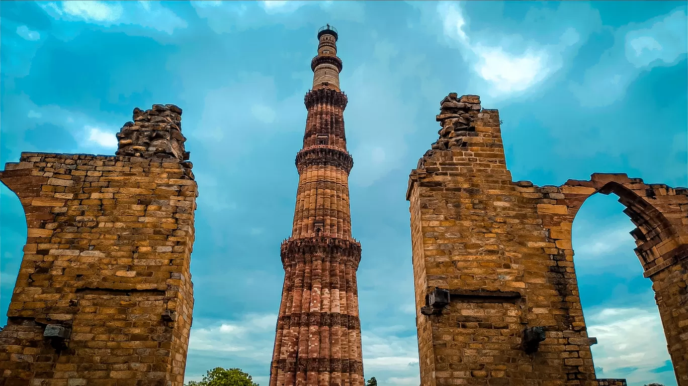 Photo of Qutub Minar By Joginder Chaudhary