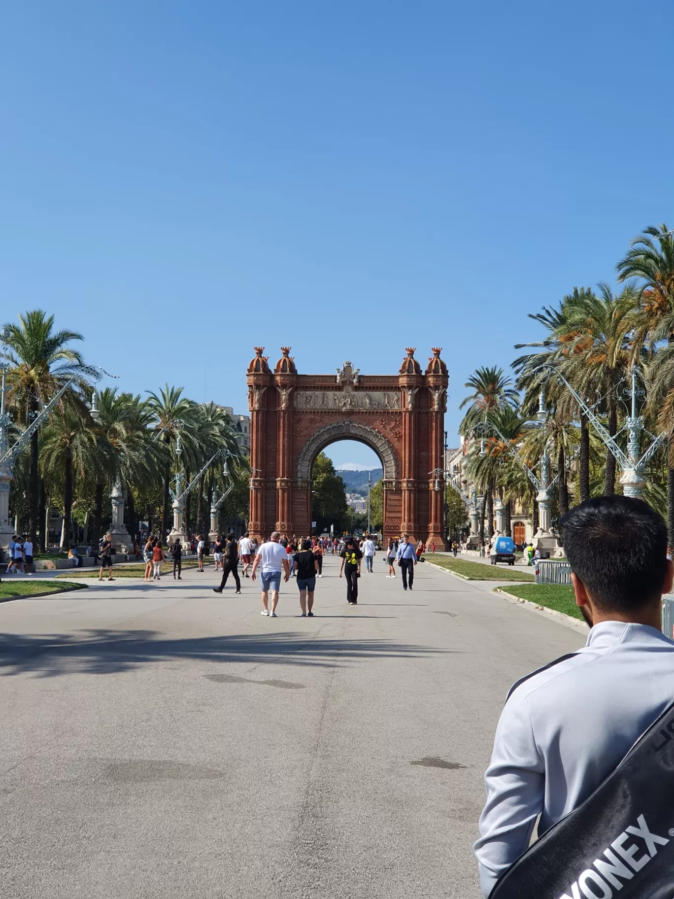 Photo of Arc de Triomf By Tanay Goyal