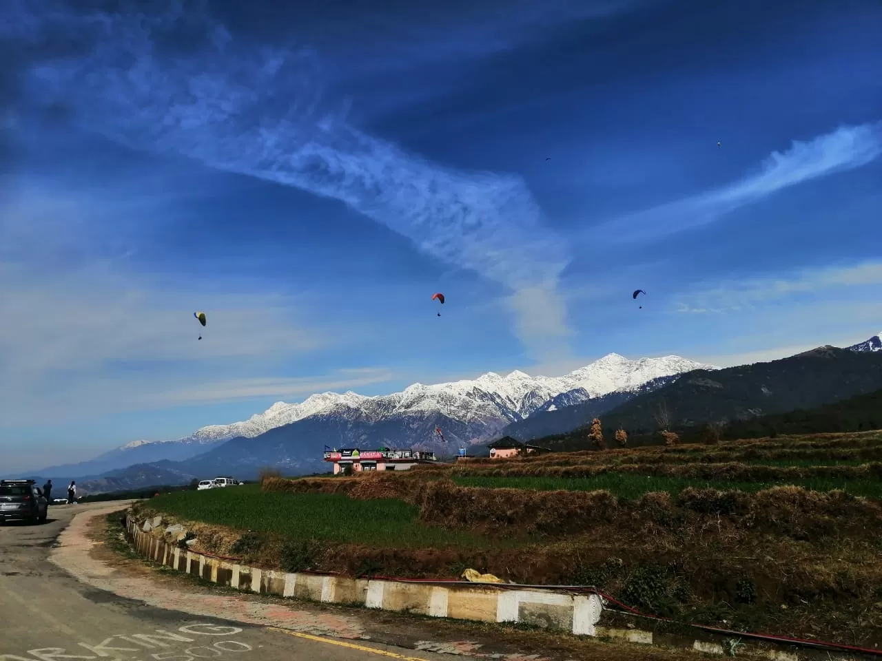 Photo of Bir Billing Paragliding By Akhil