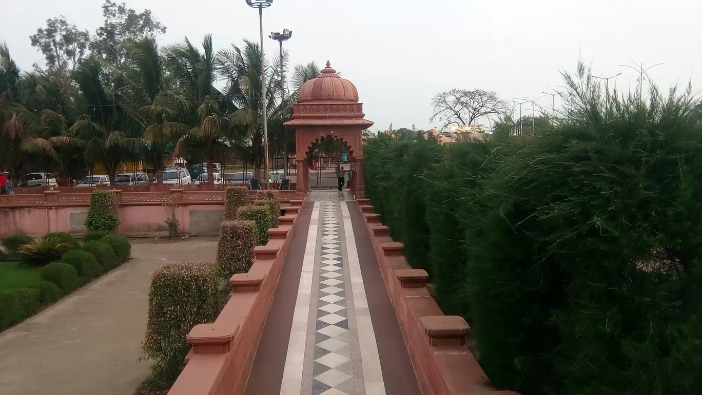 Photo of Swami Narayan Mandir By kapil